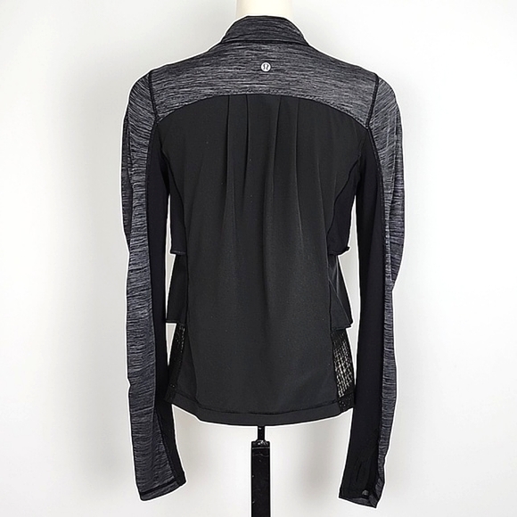 Lululemon Sun Runner Hybrid 1/4 Zip Pullover Top Black Grey Ruffle Mesh Size 8 - Picture 9 of 16
